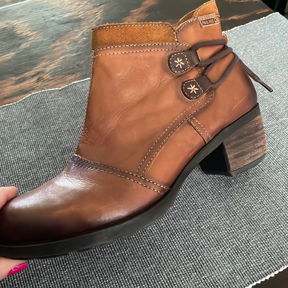 Women's Size 40 PIKOLINOS LE MANS 838-8696 Brandy Leather Booties Ankle Boots